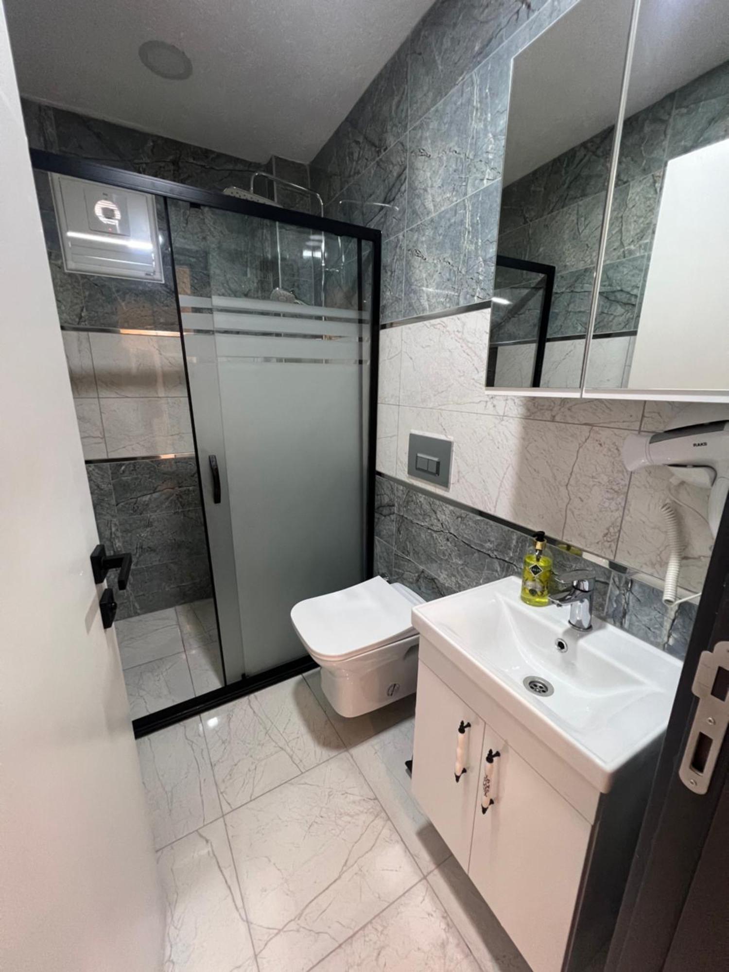 Feycem Suites Hotel Istanbul Eksteriør billede