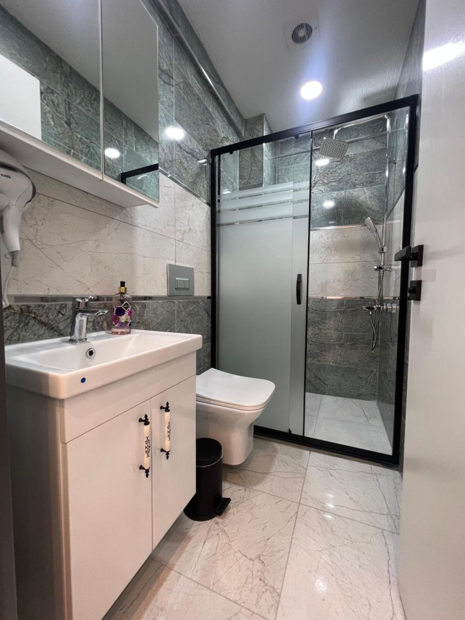 Feycem Suites Hotel Istanbul Eksteriør billede